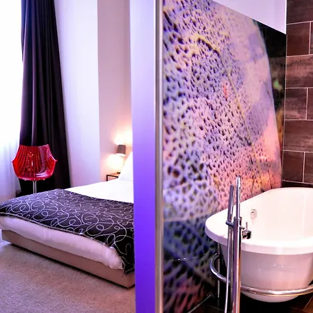 Les Bains Douches تولوز