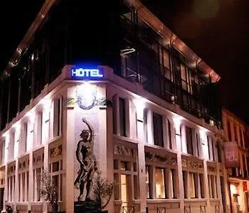 Les Bains Douches فندق تولوز